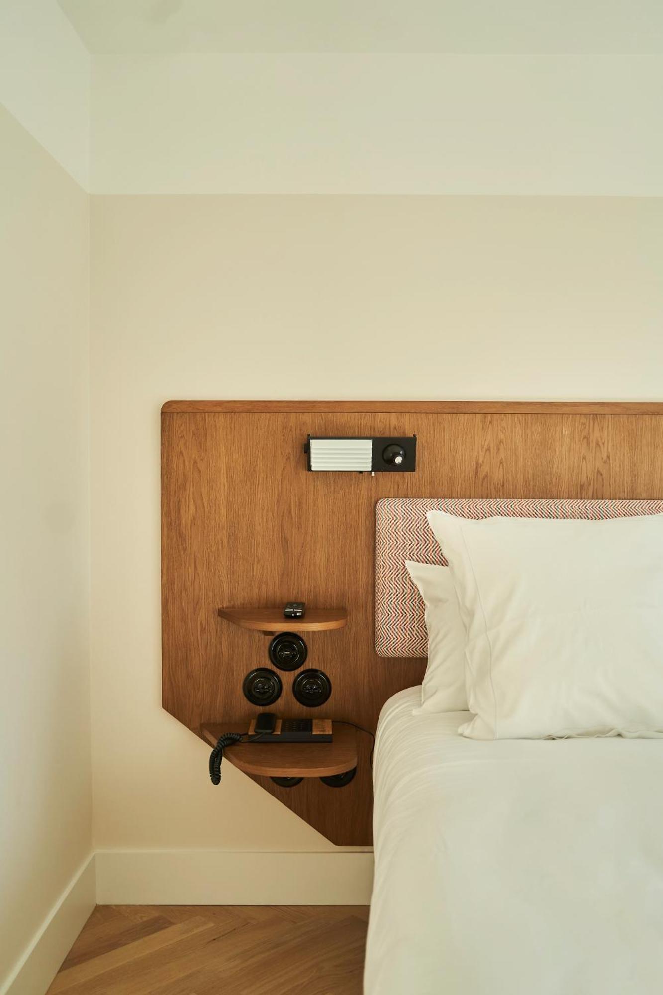 Hotel Du Sentier Париж Екстериор снимка